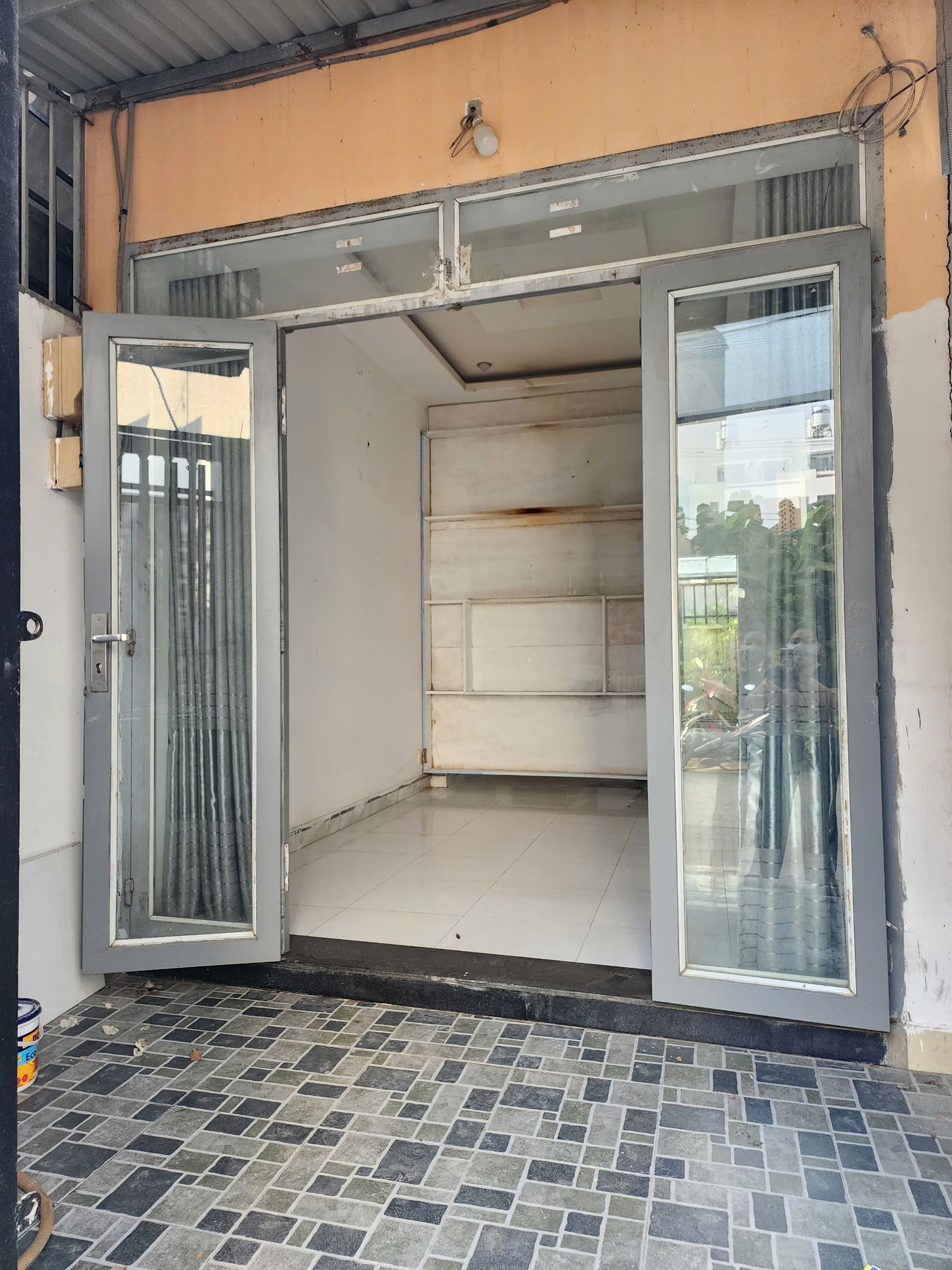 6 . THẠNH XUÂN 43 - Q12 - NHÀ SỔ HỔNG CẶP- khu Vip - đường 7m thông-  chỉ 2,330 tỷ + 2,230 tỷ. - Ảnh 3