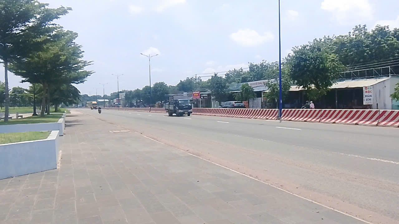 Chủ ra nước ngoài bán gấp lô đất 175m2 giá chỉ 895 triệu-trung tâm Bàu Bàng, Bình Dương - Ảnh 2