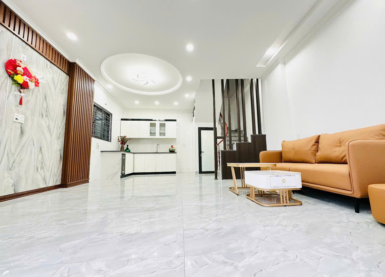 NHÀ 3 TẦNG - XÂY ĐỘC LẬP - ĐƯỜNG Ô TÔ - KINH DOANH TỐT - TẠI PHƯƠNG KHÊ - Ảnh 1