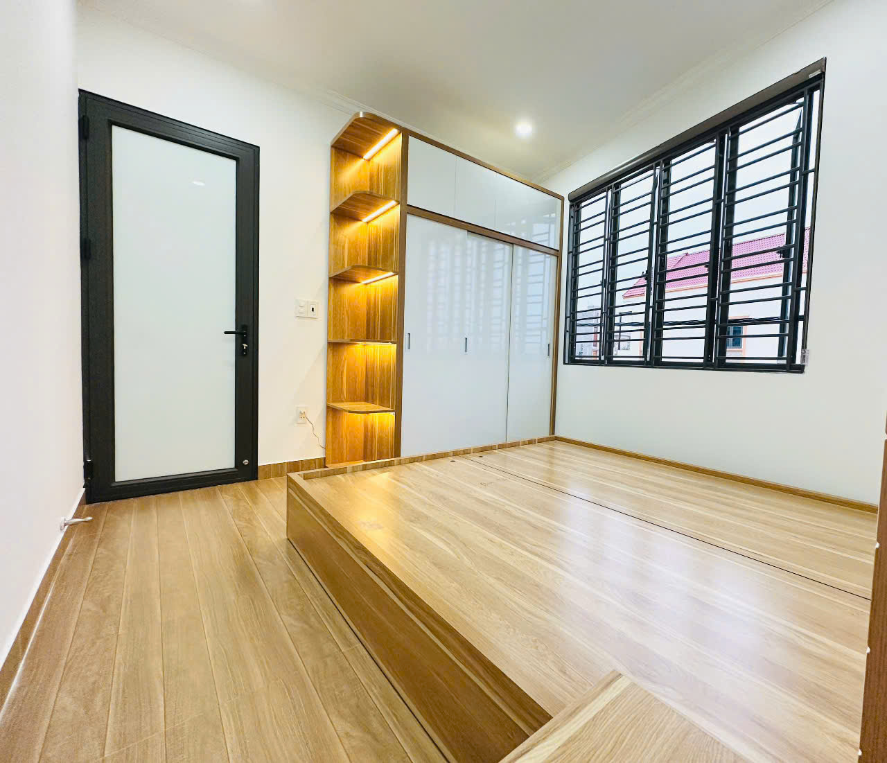 NHÀ 3 TẦNG - XÂY ĐỘC LẬP - ĐƯỜNG Ô TÔ - KINH DOANH TỐT - TẠI PHƯƠNG KHÊ - Ảnh 3