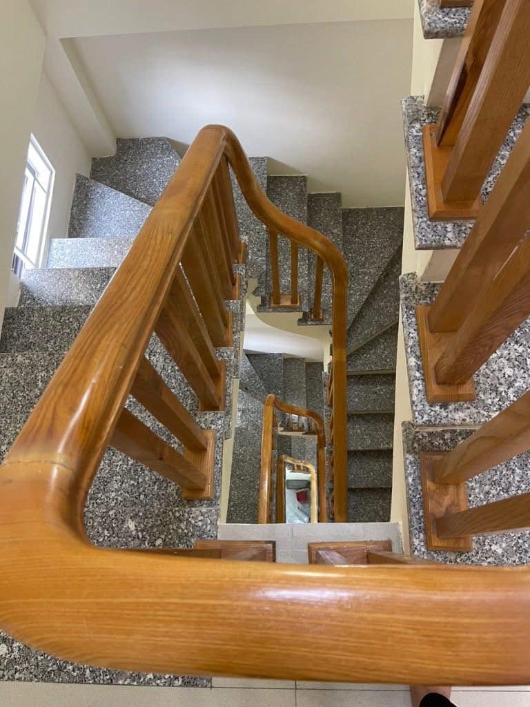 NHÀ ĐẸP PHỐ MỸ ĐÌNH – NAM TỪ LIÊM, 31m2, 5 tầng nhỉnh 5 tỷ. GẦN PHỐ – NHÀ XÂY KIÊN CỐ – NGÕ NÔNG – - Ảnh 2