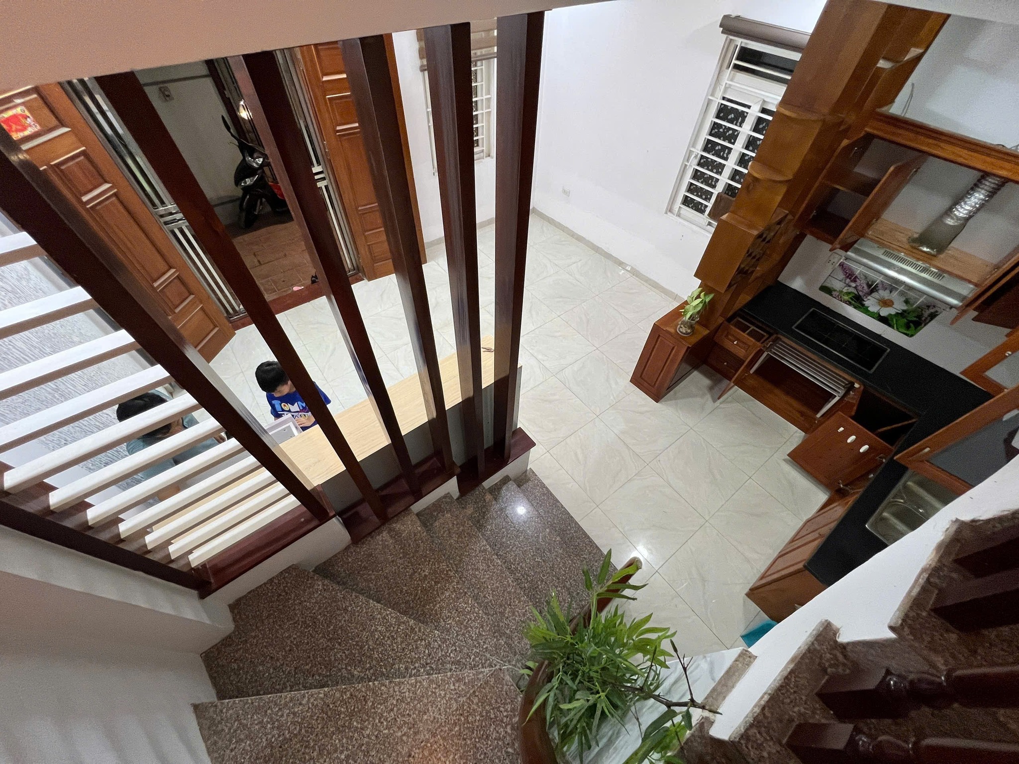 Cho thuê nhà riêng – Ngõ 421 Xuân Đỉnh, Bắc Từ Liêm - 150m ra ô tô,  35m x 5T giá 12tr - Ảnh 1