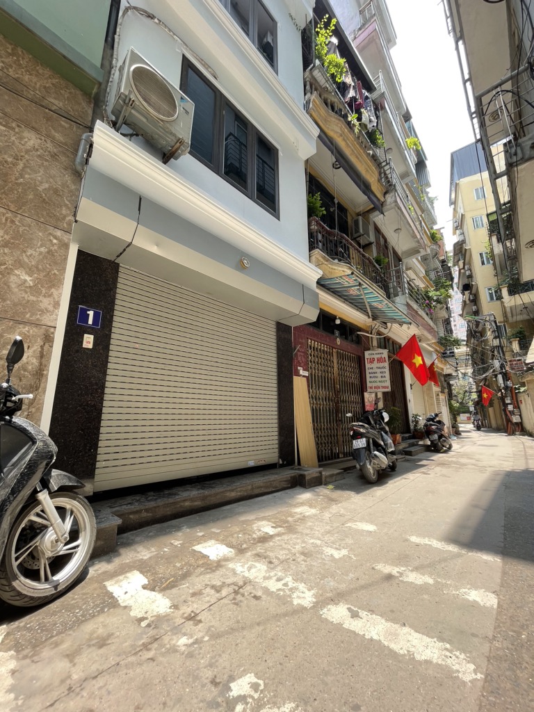 Biệt phủ mini Lê Trọng Tấn, ô tô tránh đỗ, 2 thoáng - Ảnh chính