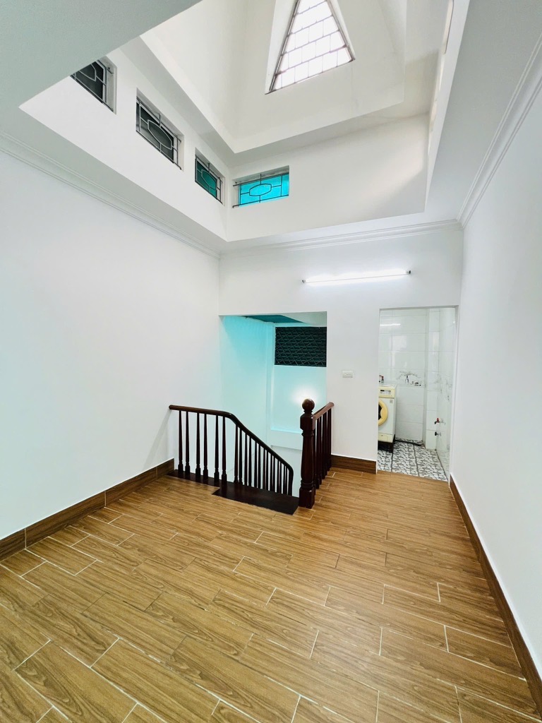 Biệt phủ mini Lê Trọng Tấn, ô tô tránh đỗ, 2 thoáng - Ảnh 2