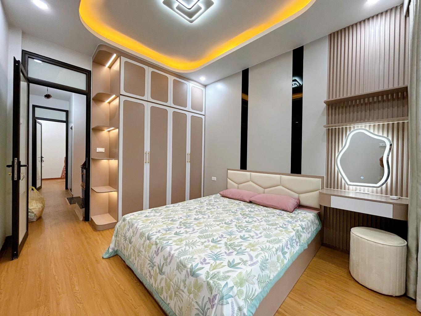khươn hạ 46m ô tô vào nhà, sát mặt hồ hút tài chiêu lộc - Ảnh 4