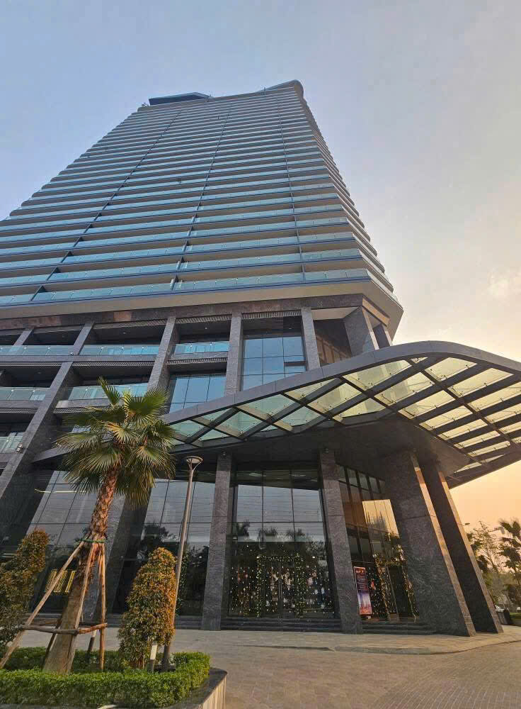 Bán căn Penthouses 6PN ban công trải dài view Hồ Tây, Sông Hồng - Ciputra - Tây Hồ - Ảnh chính