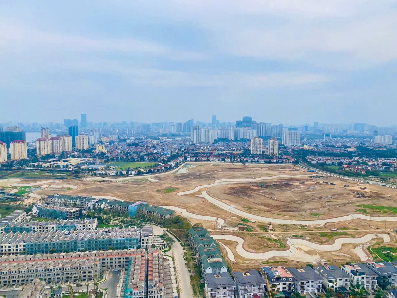 Bán căn Penthouses 6PN ban công trải dài view Hồ Tây, Sông Hồng - Ciputra - Tây Hồ - Ảnh 4