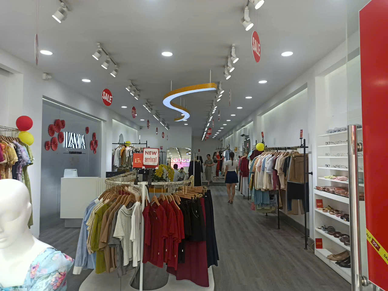 SANG NHƯỢNG CỬA HÀNG TẦNG 1 SỐ179, PHỐ LÊ HOÀN - PHƯỜNG LAM SƠN - TP. THANH HOÁ-T. THANH HÓA - Ảnh 3