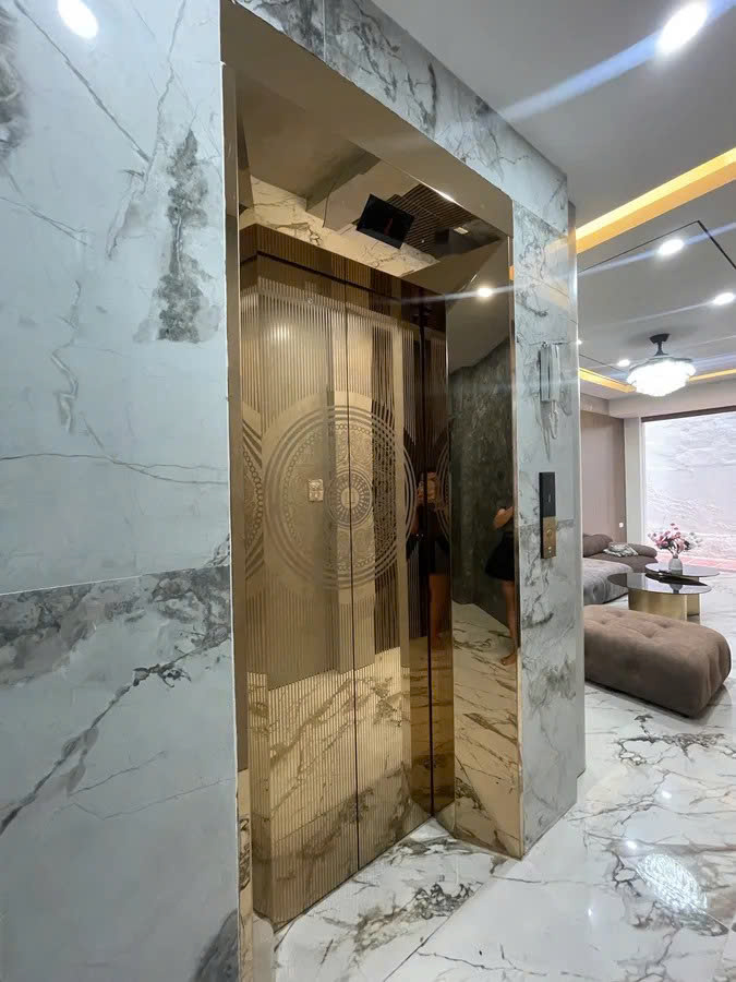NHÀ MỚI NGÕ THÔNG Ô TÔ Phố Đàm Quang Trung 44m2 X 5 tầng,mặt tiền 3.5m,9.6 tỷ Long Biên - Ảnh chính