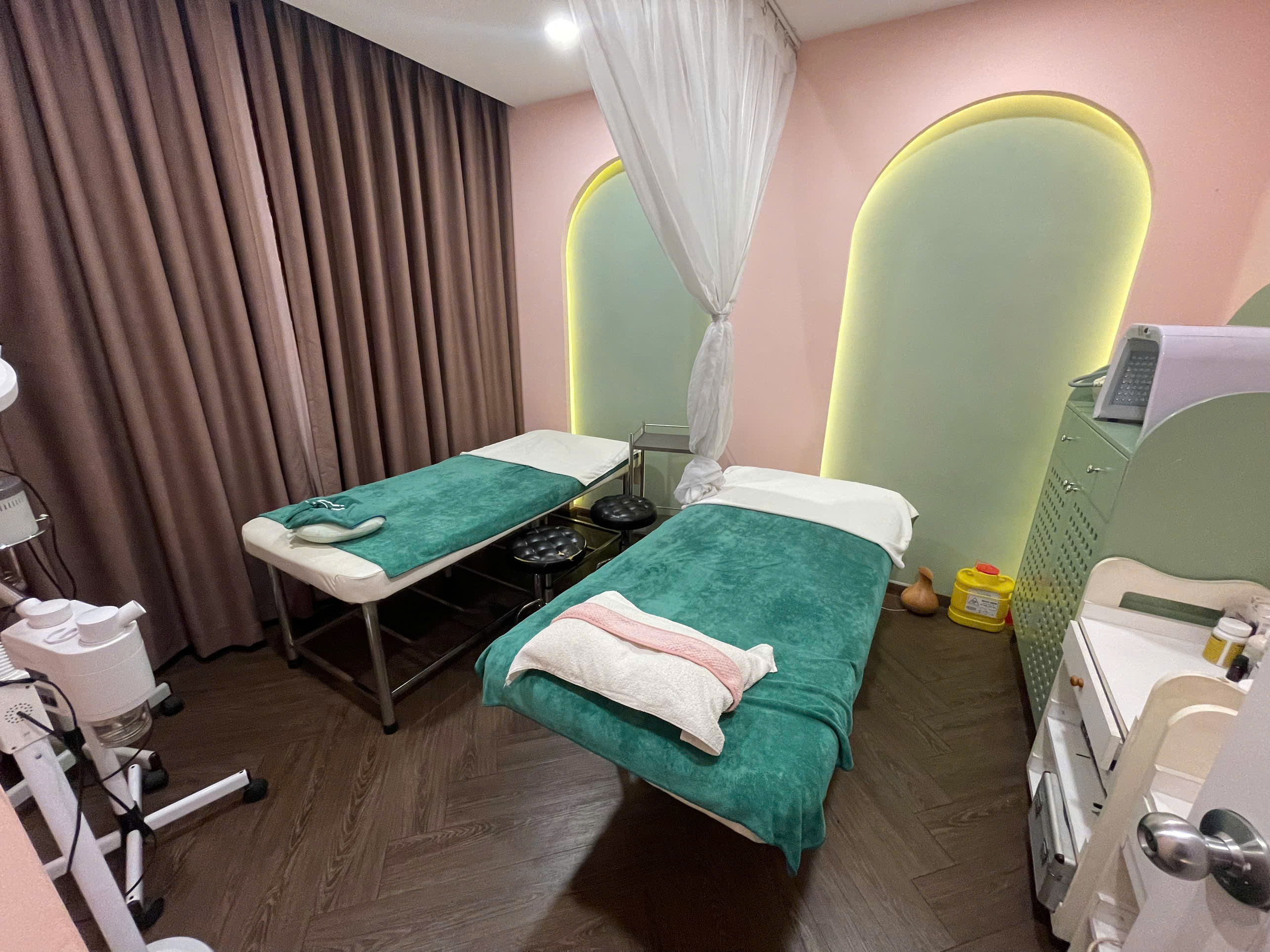 Thủ Đức ! SANG NHƯỢNG SPA – NAIL – BODY – GỘI – FACILA, 3 TẦNG FULL NỘI THẤT – MT ĐƯỜNG LỚN SẦM UẤT - Ảnh 4