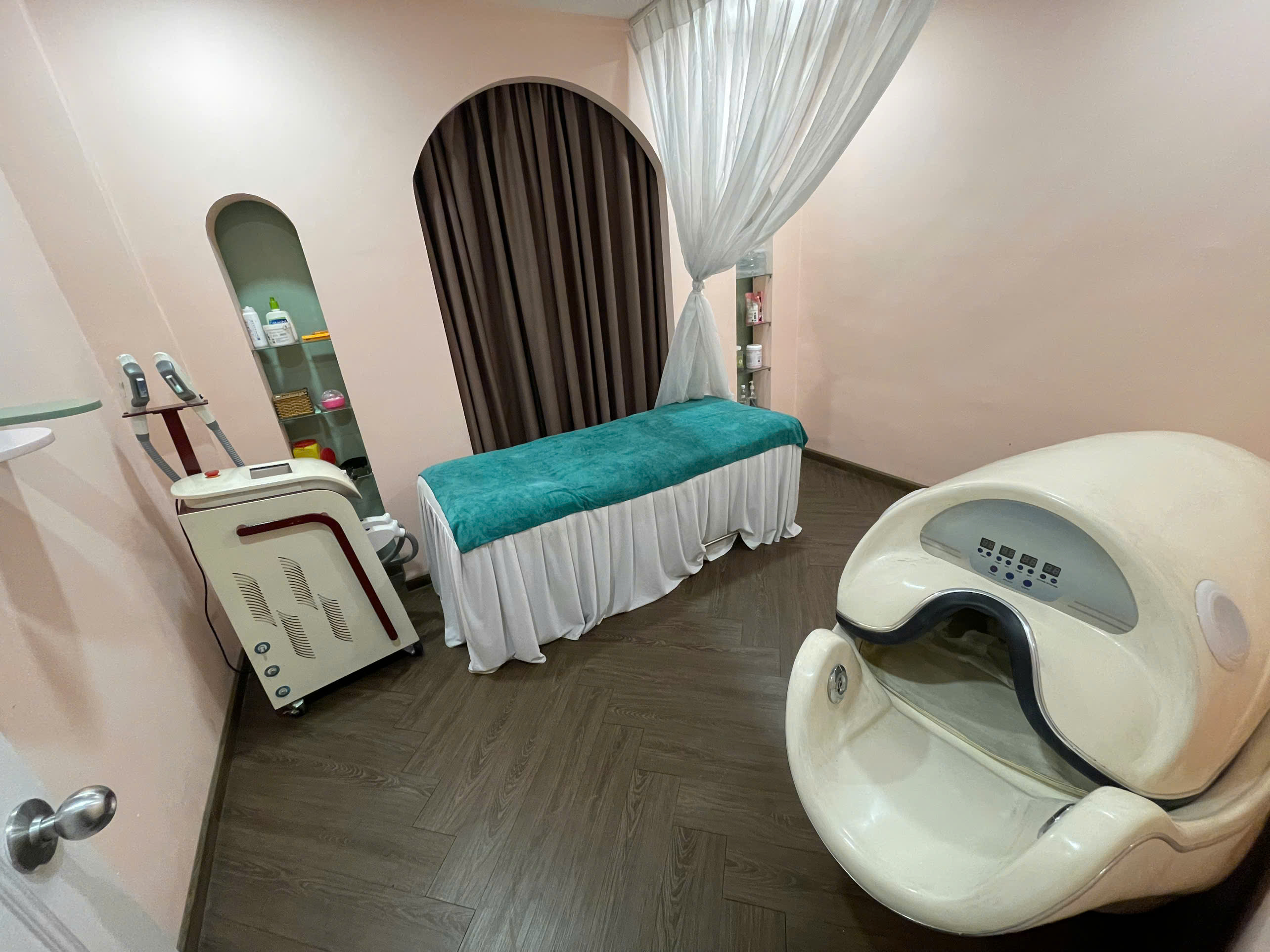 Thủ Đức ! SANG NHƯỢNG SPA – NAIL – BODY – GỘI – FACILA, 3 TẦNG FULL NỘI THẤT – MT ĐƯỜNG LỚN SẦM UẤT - Ảnh 3