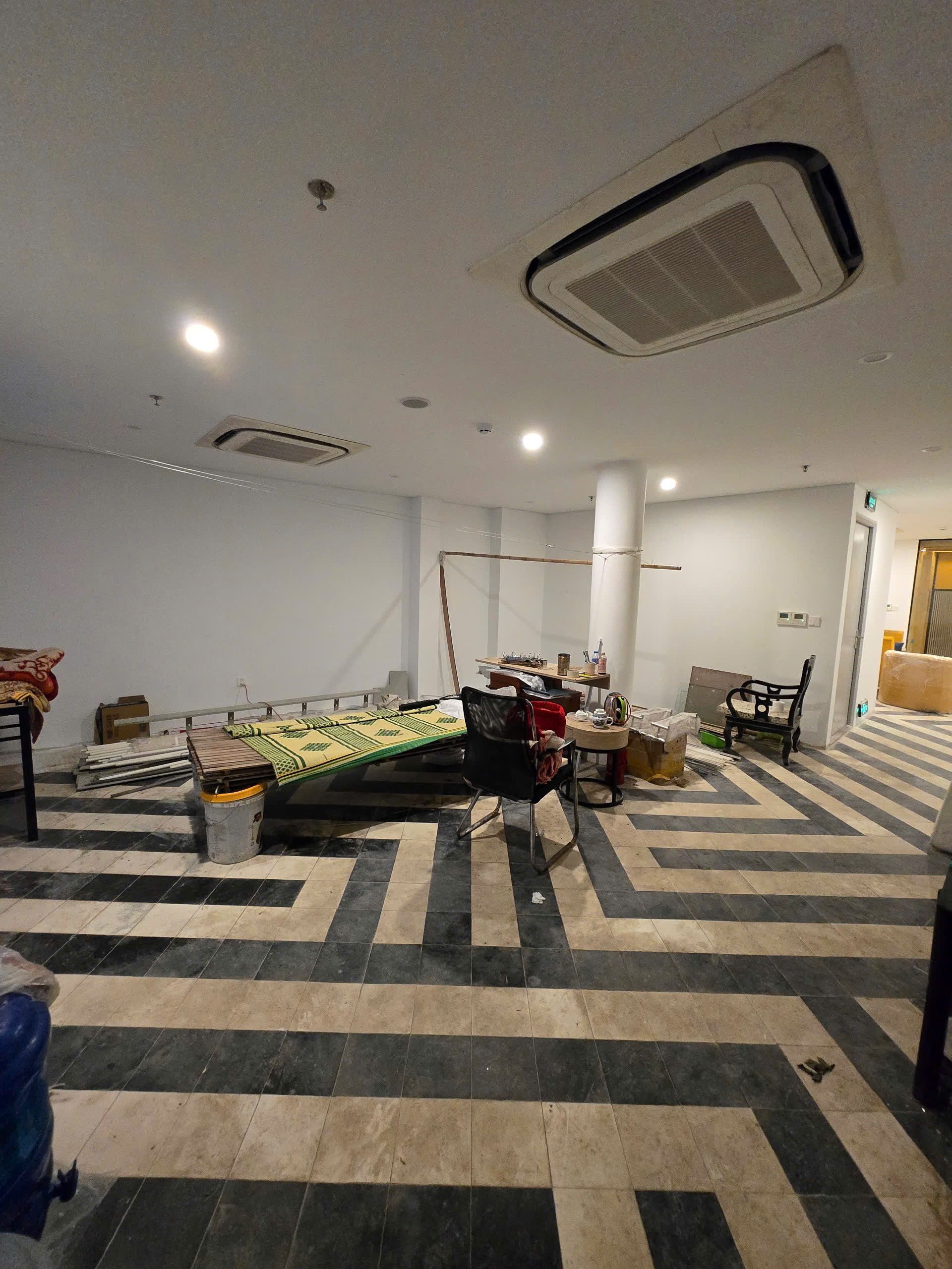 CHO THUÊ MẶT BẰNG TẦNG 1 + LỬNG – 170M² – A25, 130 BÀ TRIỆU, HAI BÀ TRƯNG, HÀ NỘI – ĐỐI DIỆN VIỆN - Ảnh chính