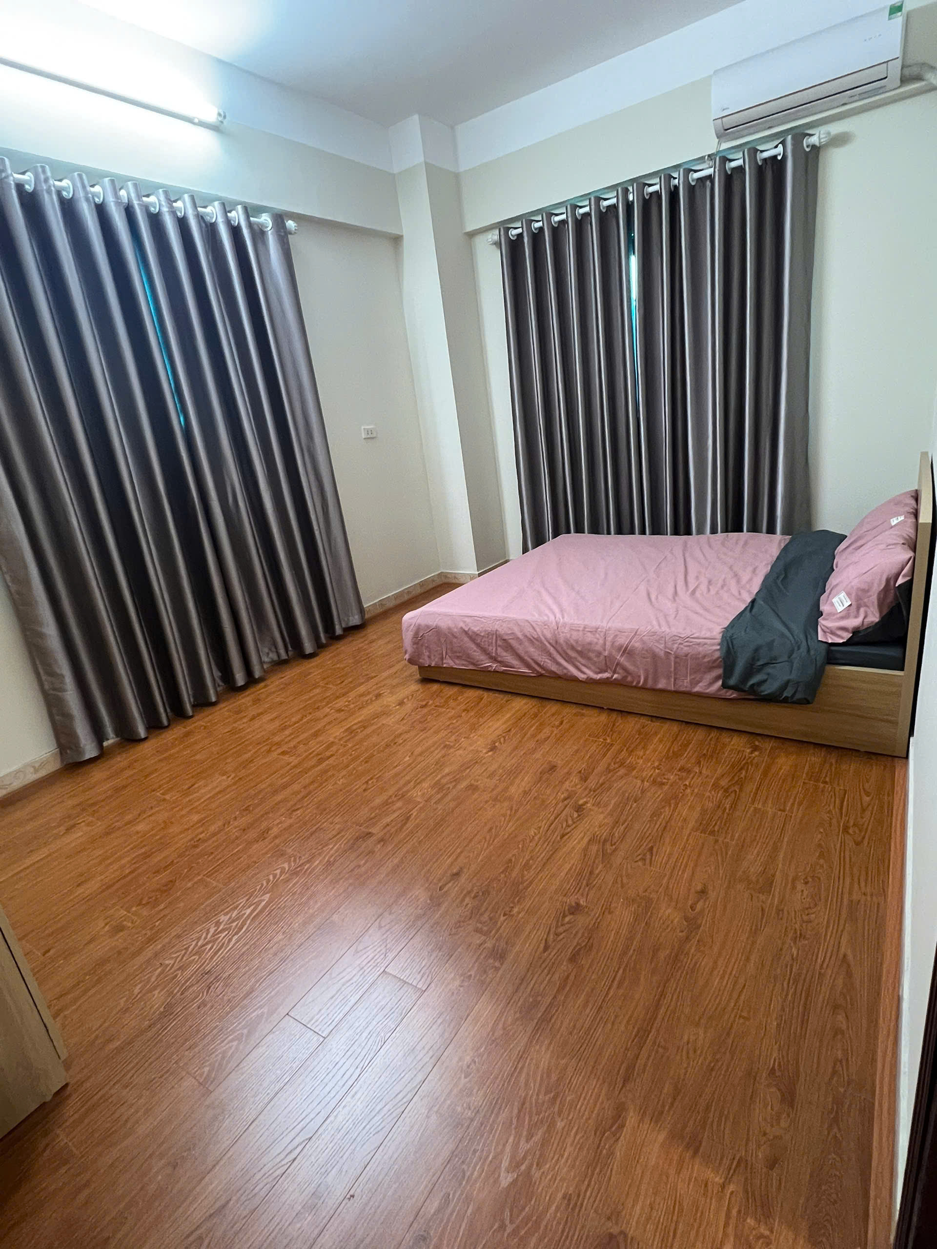 Bán căn hộ chung cư KĐT Mỹ Đình 1 78m2 2PN ful nội thất chỉ 4 tỷ 85 - Ảnh 2
