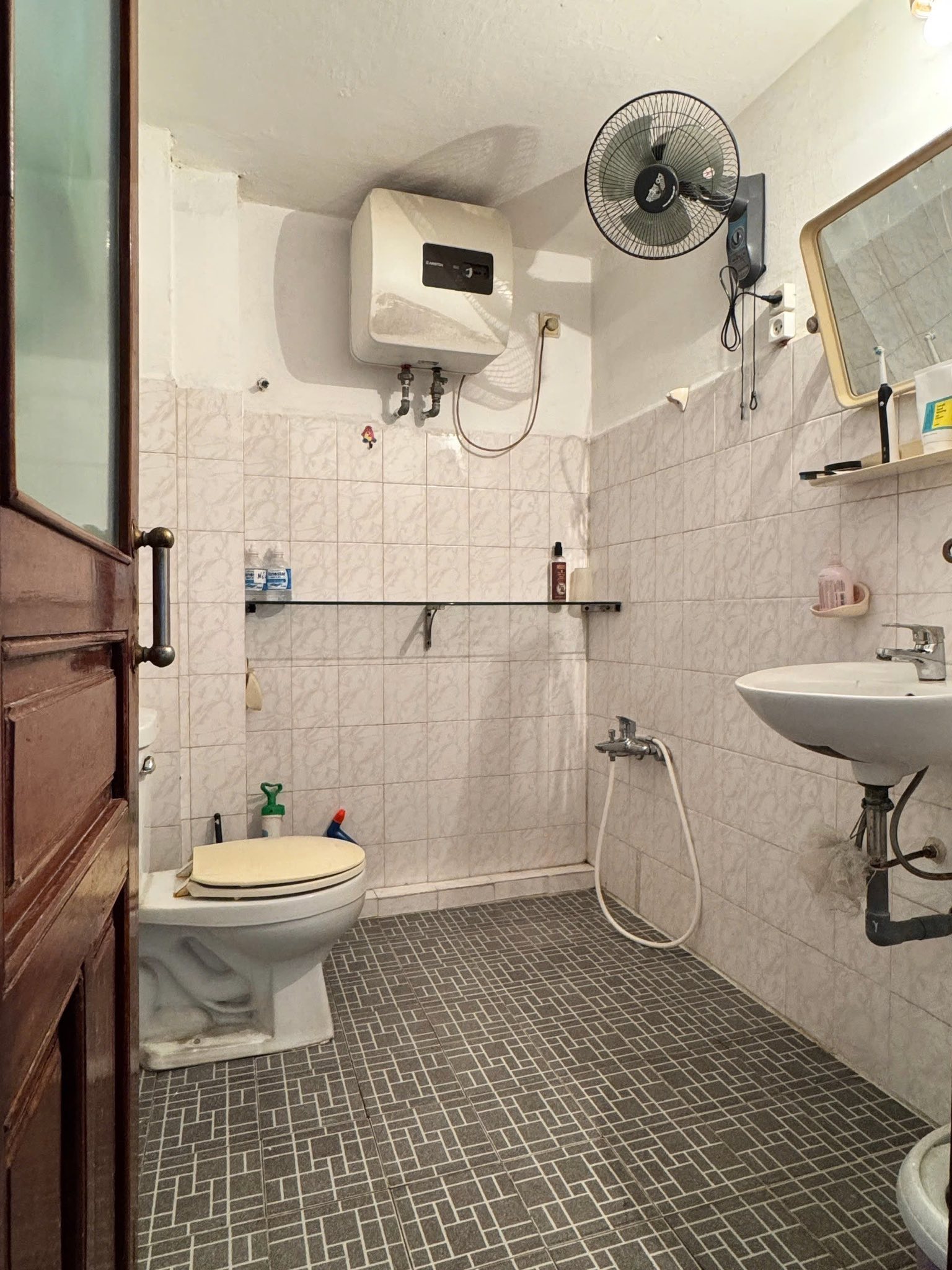 Bán nhà mặt phố Hàng Bạc, 80m2, 4 tầng, mặt tiền 4m, 70.5 tỷ, kinh doanh siêu đỉnh, phù hợp xây - Ảnh 3