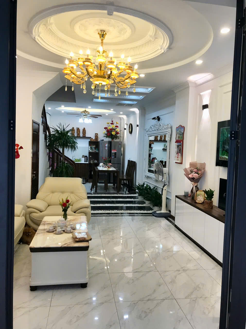 CHO THUÊ NHÀ NGUYÊN CĂN FULL NỘI THẤT – NGỌC LÂM, LONG BIÊN - 16 TRIỆU/THÁNG - Ảnh chính