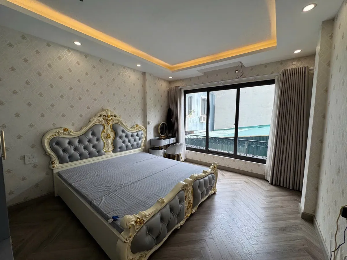nhà thiết kế hiện đại, có thang máy,nội thất sang trọng trẻ trung, giao thông thuận lợi, nhiều tiện - Ảnh 3