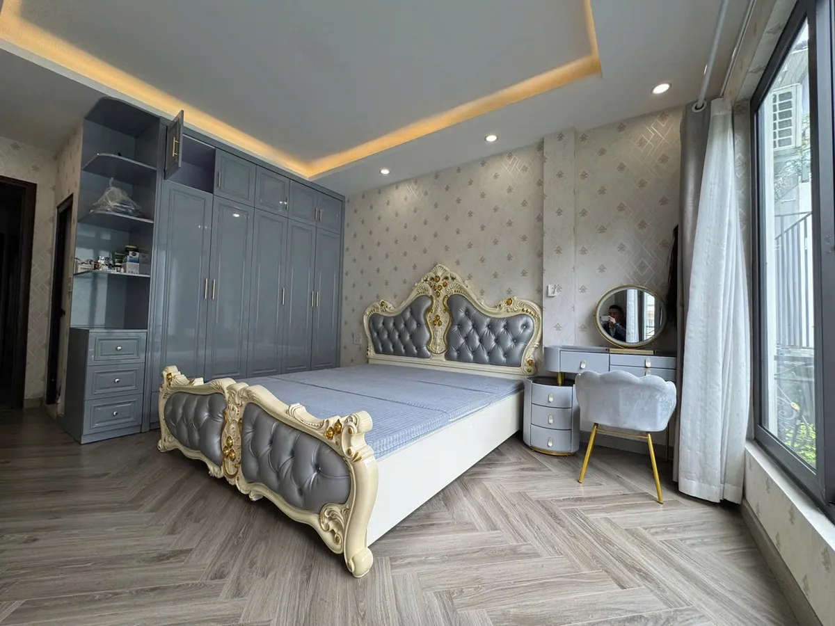 nhà thiết kế hiện đại, có thang máy,nội thất sang trọng trẻ trung, giao thông thuận lợi, nhiều tiện - Ảnh 2
