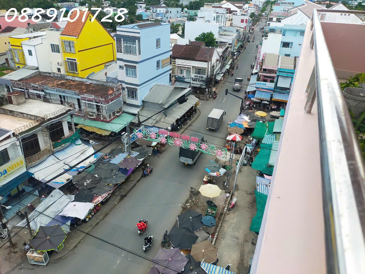 Bán nhà 2 mặt tiền tọa lạc tại TL934, Thị trấn Mỹ Xuyên, Mỹ Xuyên, Sóc Trăng. 0889101728 - Ảnh chính