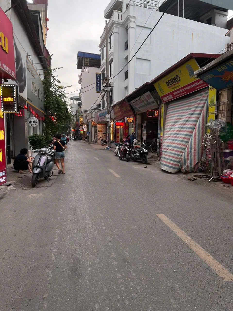 MẶT ĐƯỜNG XUÂN ĐỈNH BẮC TỪ LIÊM  - VỊ TRÍ KINH DOANH ĐẸP GIÁ ĐẦU TƯ - DT 180M2 GIÁ 45 TỶ - Ảnh 1