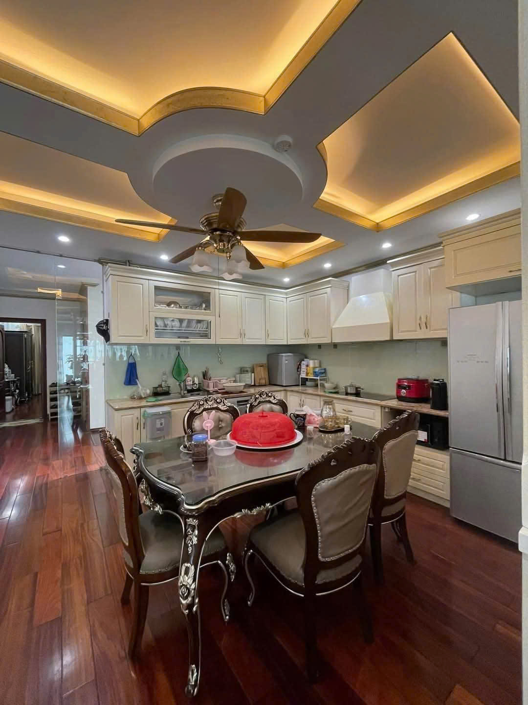 BÁN NHÀ BIỆT THỰ CẦU GIẤY, ÔTÔ TRÁNH, VỈA HÈ, 5 TẦNG, MT RỘNG,DT 85M2 CHỈ 31 TỶ - Ảnh 1