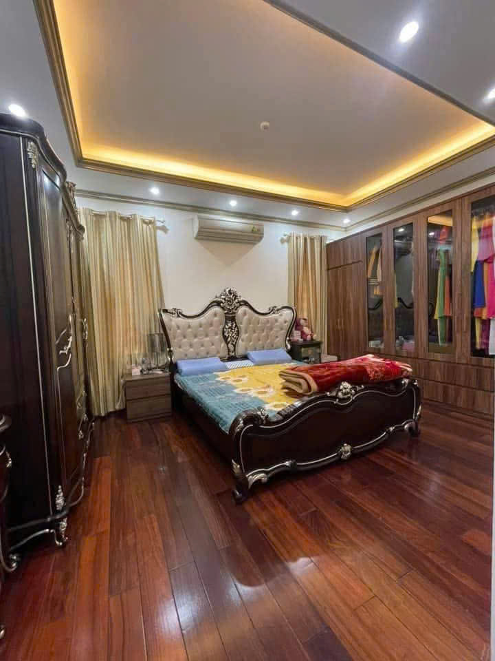 BÁN NHÀ BIỆT THỰ CẦU GIẤY, ÔTÔ TRÁNH, VỈA HÈ, 5 TẦNG, MT RỘNG,DT 85M2 CHỈ 31 TỶ - Ảnh 3