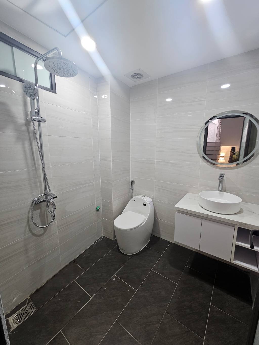 DUY NHẤT 1 CĂN NHÀ MỚI PHỐ VÂN HỒ 3  HAI BÀ TRƯNG  NGÕ 3 GÁC, CÁCH Ô TÔ 50M  GẦN NHIỀU TIỆN ÍCH - Ảnh 4