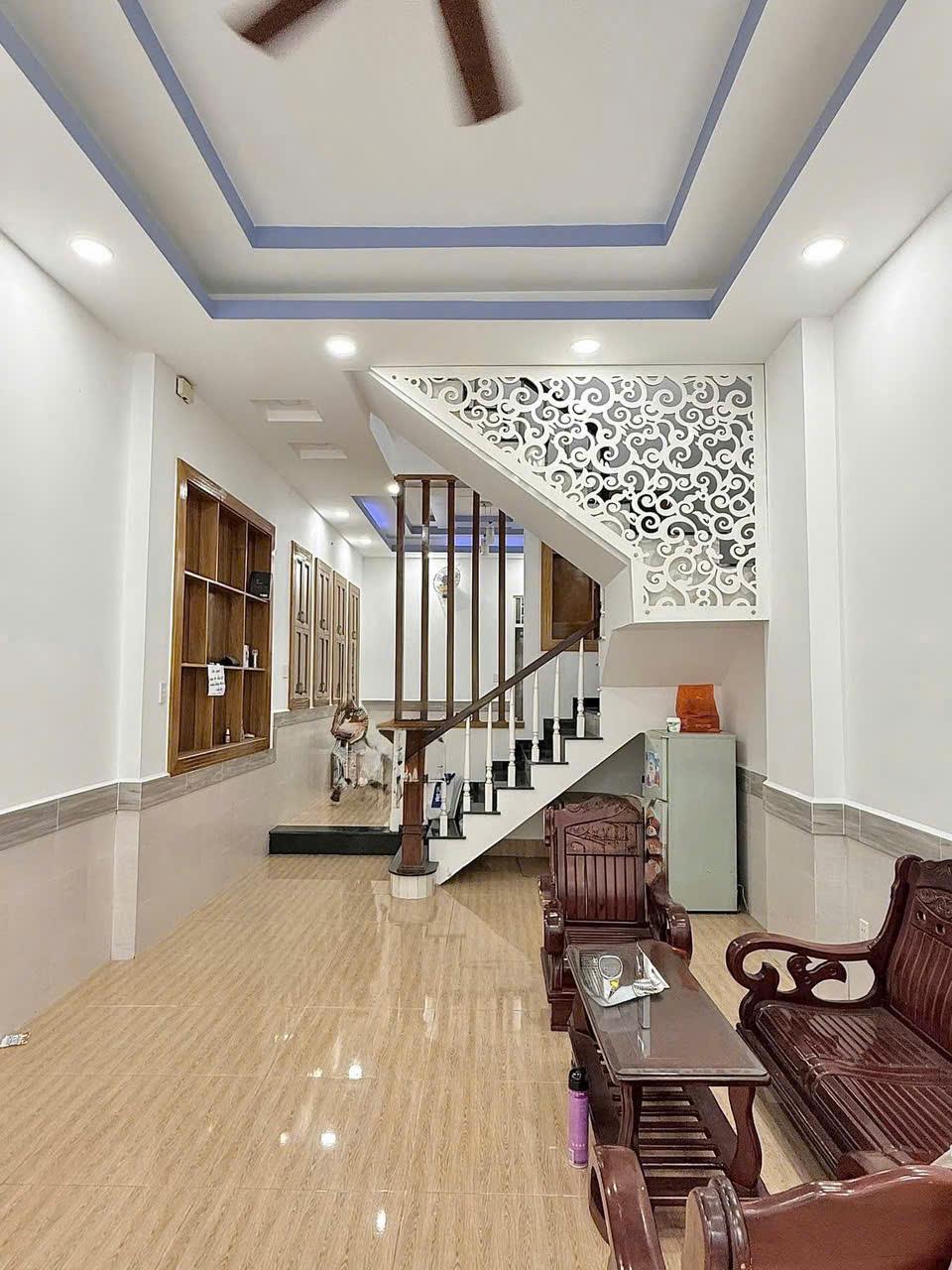 --Bán nhà 4 tầng HXT Bạch Đằng, phường 2, Tân Bình; (4*17) hơn 11 tỷ - Ảnh chính