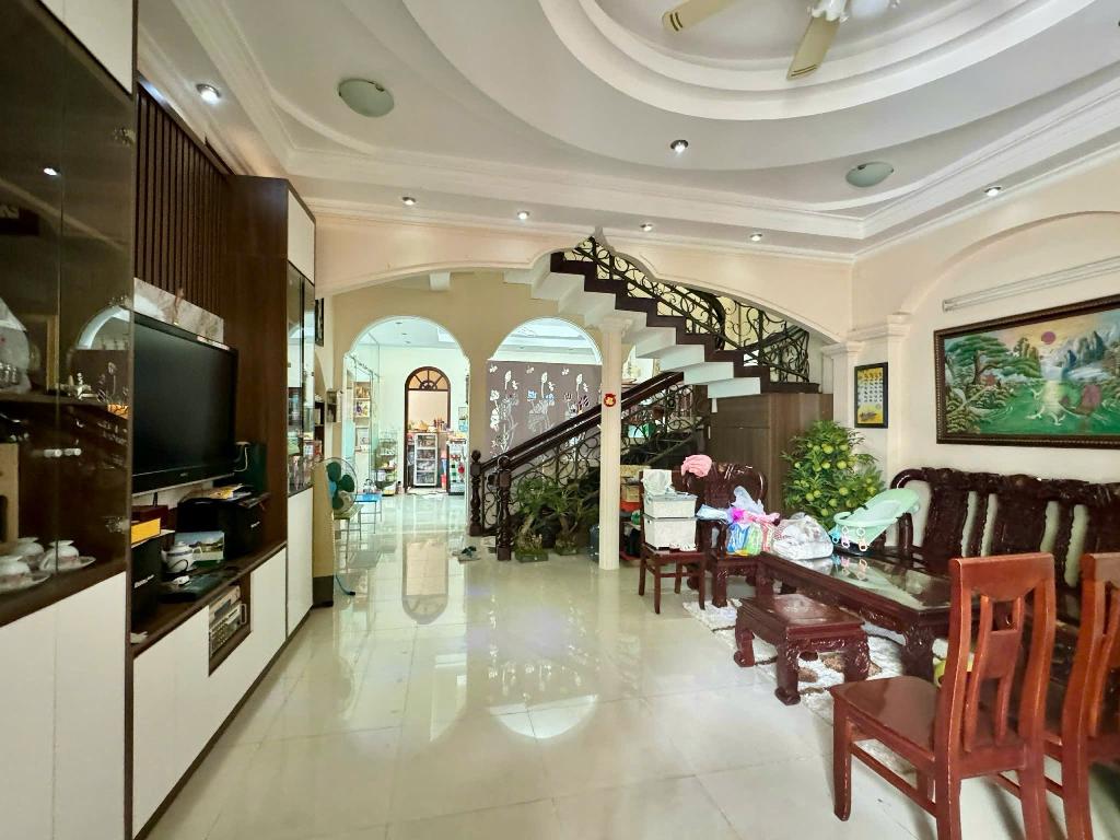 Bán nhà mặt tiền Phạm Thế Hiển 12m9, 1 đời chủ, DT khủng 1450m2 chỉ 63 tỷ - Ảnh 2