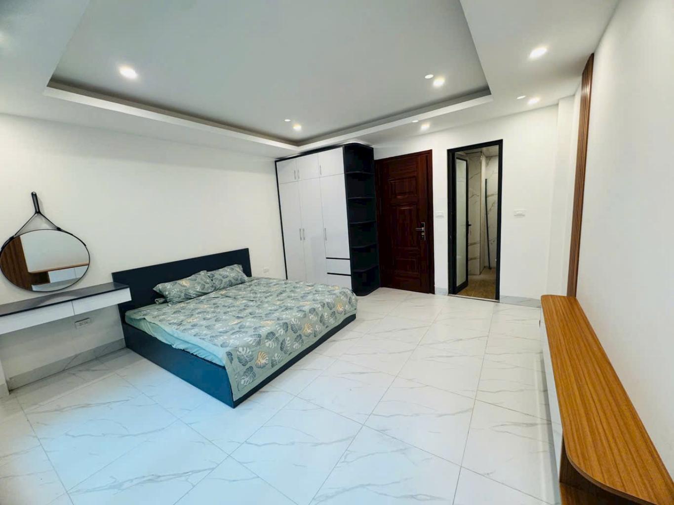 NHÀ ĐẸP MỚI XÂY MIÊU NHA- THANG MÁY- SÁT PHỐ- NGÕ Ô TÔ TRÁNH CÁCH NHÀ 10M- FULL NỘI THẤT- GIÁ 6,X TỶ - Ảnh 3