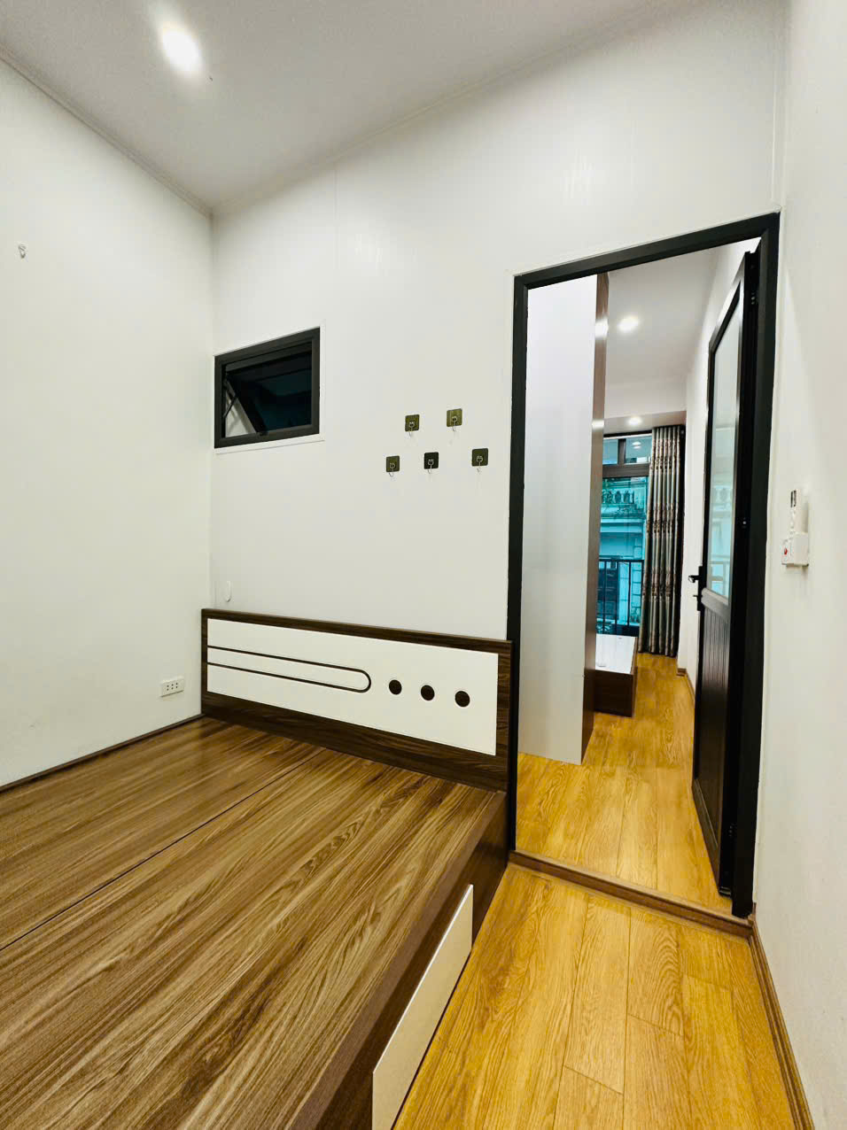 Bán căn hộ tập thể Hồng Mai - Hai Bà Trưng DTSD 70M, 3PN2VS, nhà đẹp  giá 2.680 tỷ - Ảnh 1