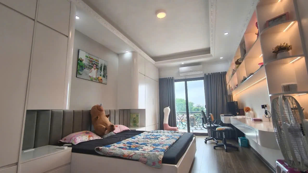 NHÀ ĐẸP NGÕ RỘNG Ô TÔ Đức Giang-Long Biên 40m2 X  6 Tầng, mặt tiền 3.55m, 11.5 tỷ. - Ảnh chính