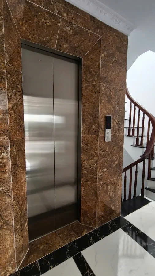 NHÀ ĐẸP NGÕ RỘNG Ô TÔ Đức Giang-Long Biên 40m2 X  6 Tầng, mặt tiền 3.55m, 11.5 tỷ. - Ảnh 2