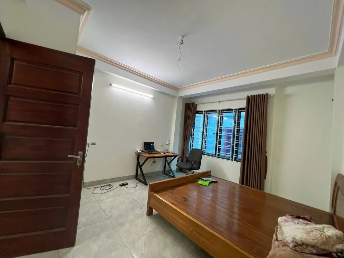 SIÊU PHẨM PHÂN LÔ Ô TÔ VÀO NHÀ Phố Chu Huy Mân 42/49m2,X 5 tầng mặt tiền 4m, 8.94 tỷ Long Biên. - Ảnh 1