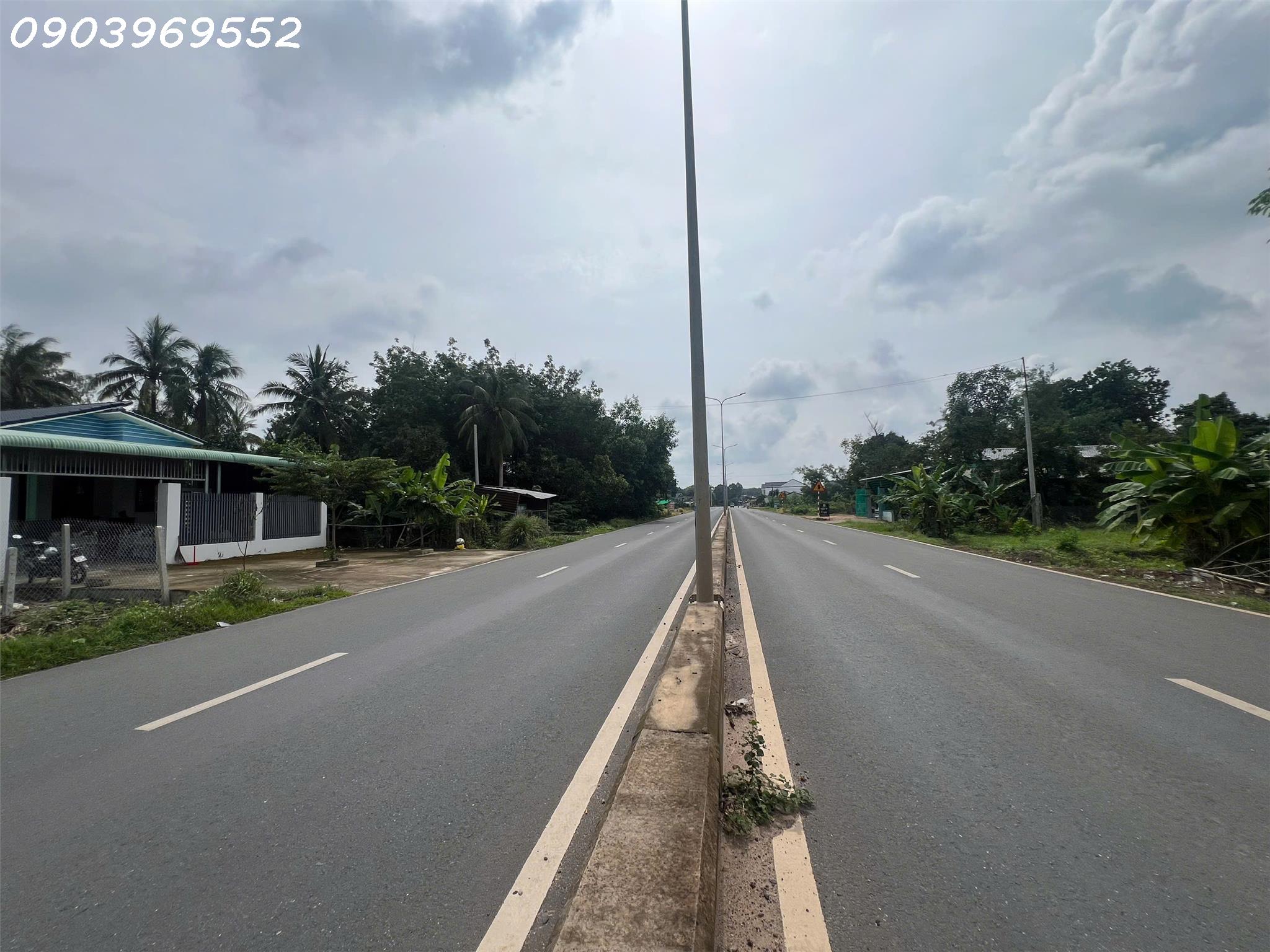 Bán đất Lộc Ninh, Dương Minh Châu, Tây Ninh, 6,7 tỷ, 546,3m2, đất 2 mặt tiền, pháp lý đầy - Ảnh 2