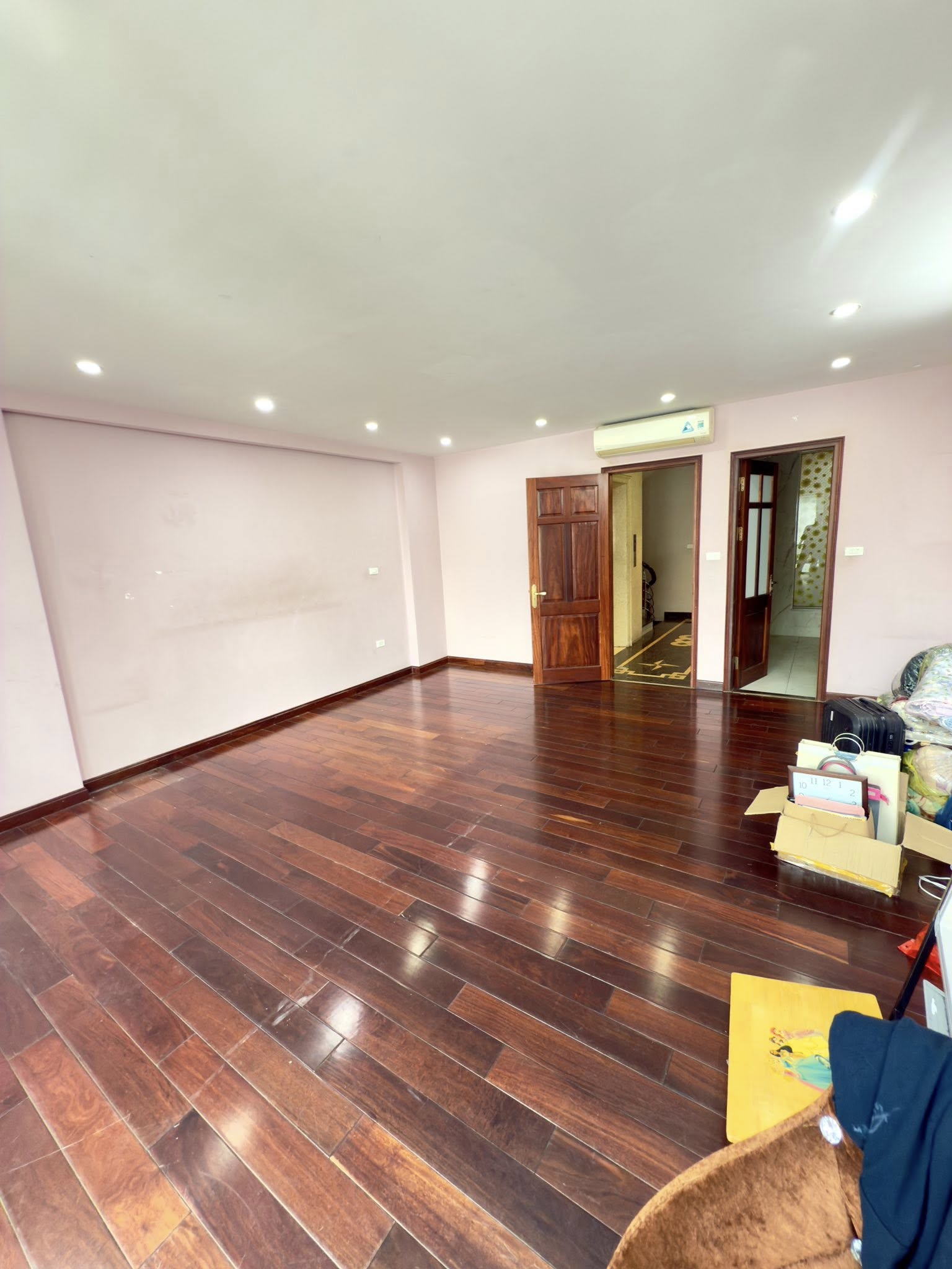 CỰC HIẾM- Mặt Phố Thịnh Quang (Thái Thịnh) 93m2/ 9 Tầng Thang máy, MT 5.5m 40 Tỷ - Ảnh 3