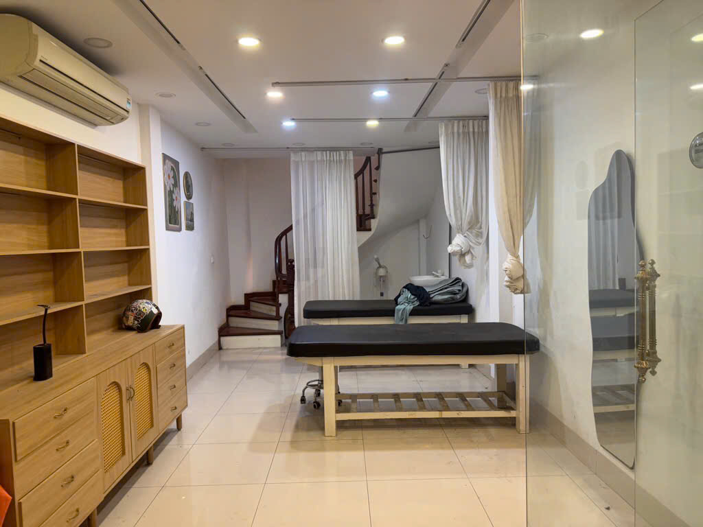 Thịnh Quang, 6 tầng, gara ô tô chỉ 7,68 tỷ, kinh doanh sầm uất, trung tâm Đống Đa - Ảnh chính