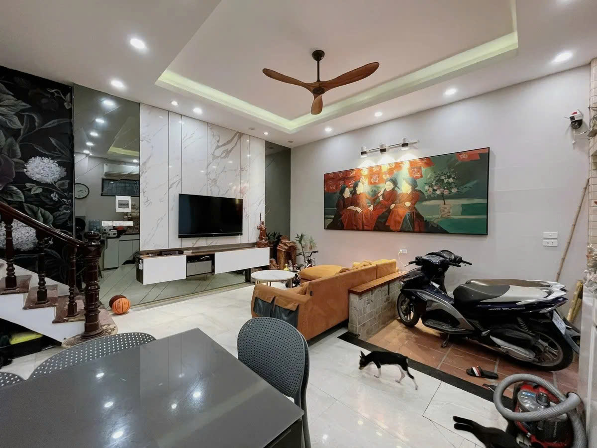 Bán nhà riêng 40m2, 4 tầng, 3 ngủ, tại Nguyễn Trãi, Thanh Xuân, Hà Nội - Ảnh 1