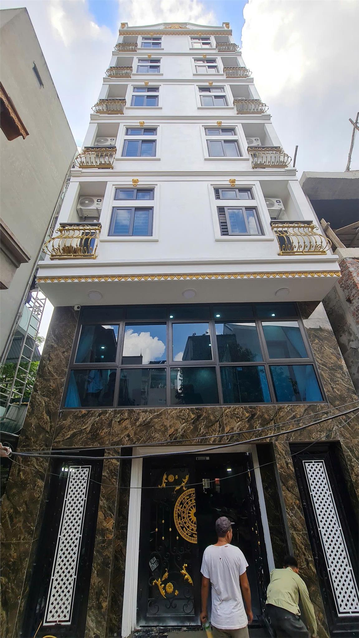 GÀ ĐẺ TRỨNG VÀNG NGUYỄN KHÁNH TOÀN,65M2X7T,18PKK,T.MÁY,MT=5M, Ô TÔ GẦN GIÁ 18 TỶ - Ảnh chính