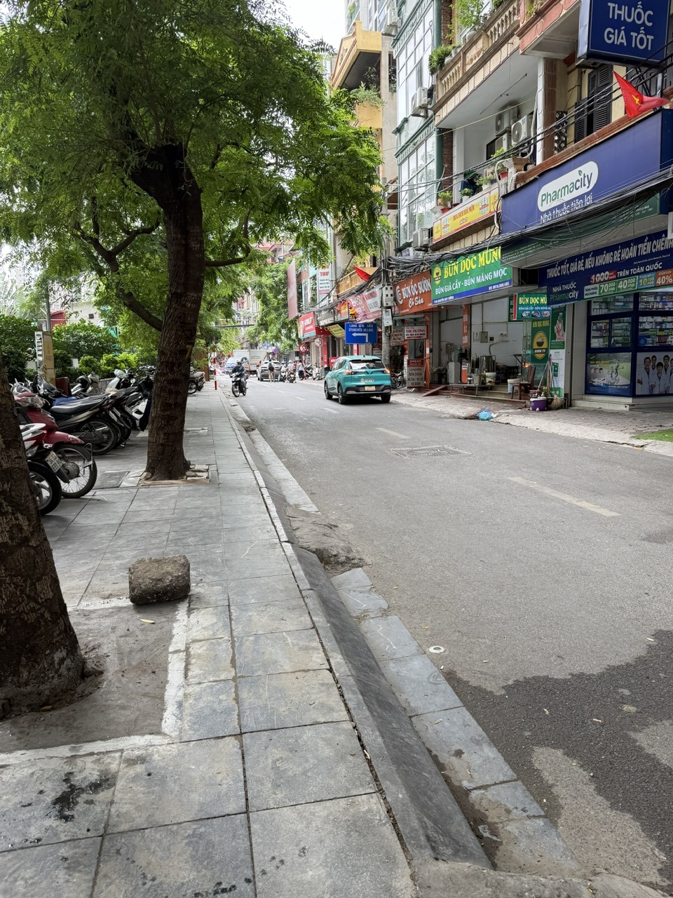 BÁN NHÀ MẶT PHỐ NGUYỄN HUY TƯỞNG, THANH XUÂN TRUNG, THANH XUÂN, DIỆN TÍCH 60M2, 2 Ô TÔ TRÁNH NHAU, - Ảnh 1