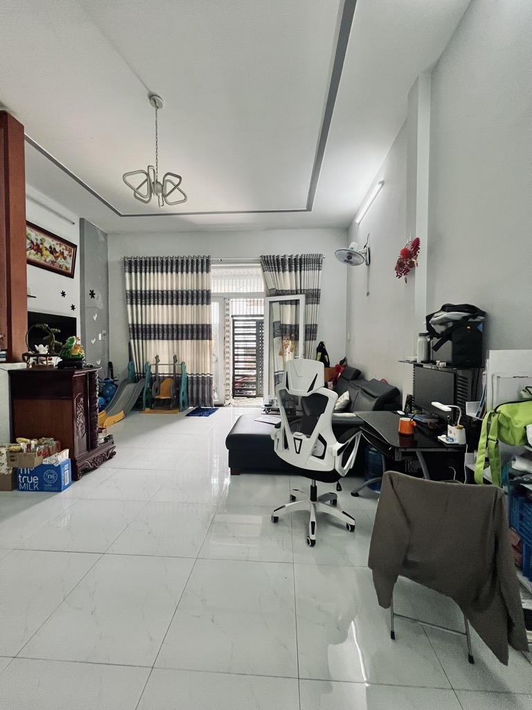 NHÀ B.ÁN THỐNG NHẤT GV - GẦN ST LOTTE & KDC CITYLAND NG.V.LƯỢNG - 83 M²( 5,3 × 16 ) - NHÀ C4 NHỈNH 6 TỶ - Ảnh 3