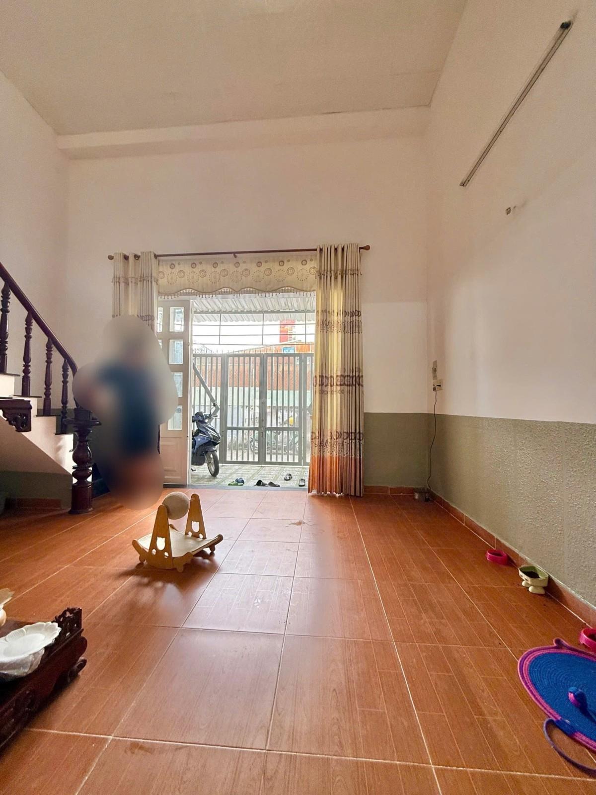 BÁN NHÀ MẶT TIỀN TÂN PHÚ – ĐỐI DIỆN CÔNG VIÊN – 5x11M – 2 TẦNG KIÊN CỐ – GIÁ CHỈ 5.X TỶ - Ảnh 1