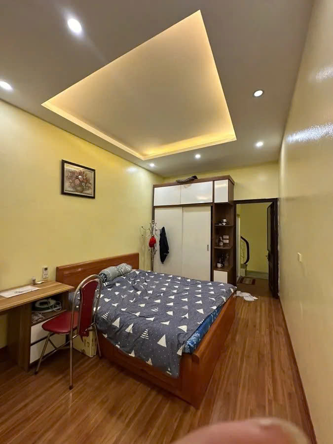 Bán Nhà Cẩm Văn 28m2. 5 tầng. mặt tiền 3.5m giá 6.8 tỷ Đống Đa Hà Nội - Ảnh 3