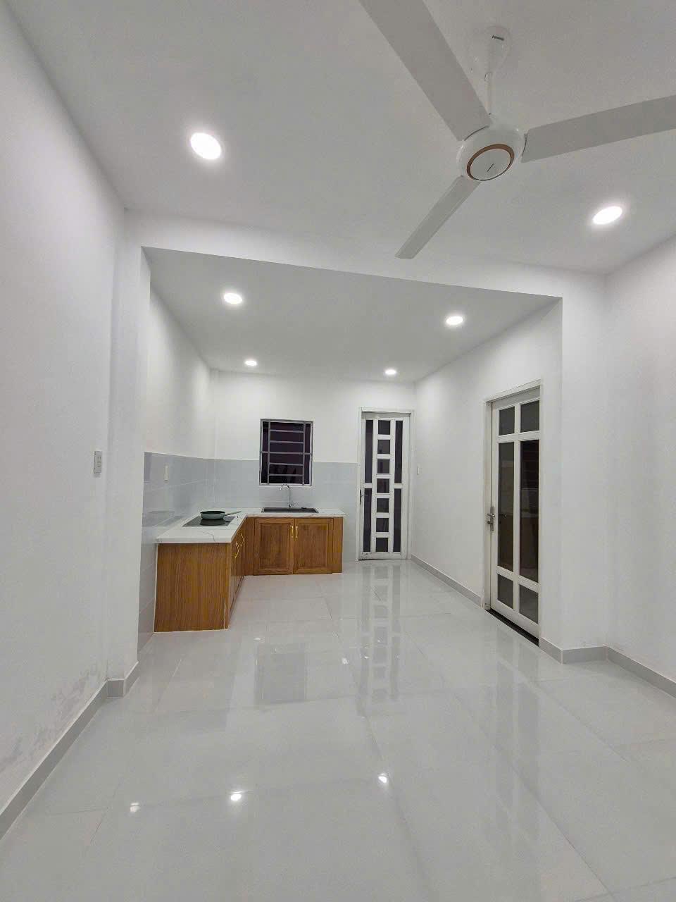 Bán Nhà Vườn Nghĩ Dưỡng 220m2 Đường Xe Tải Phạm Thị Giây Hóc Môn - Ảnh 3