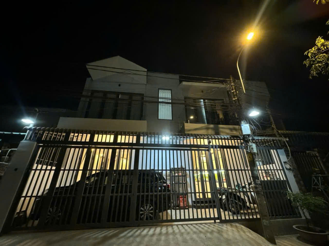 Bán nhà mặt tiền Long Thạnh Mỹ 81m2 – gần Nguyễn Văn Tăng – Giá 6.05 tỷ – Full nội thất - Ảnh 3