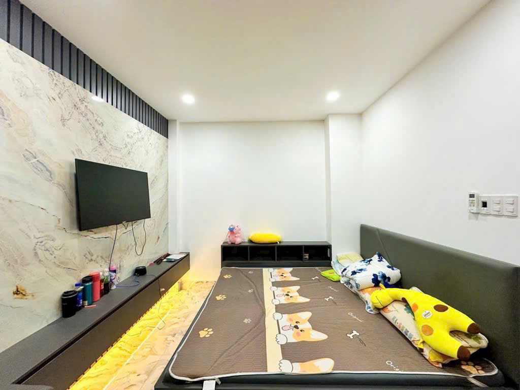 NHÀ ĐẸP 4 TẦNG - TT NHÀ BÈ - ĐƯỜNG XE TẢI TRÁNH - 50M2 - CHỈ NHỈNH 6 TỶ - Ảnh 3
