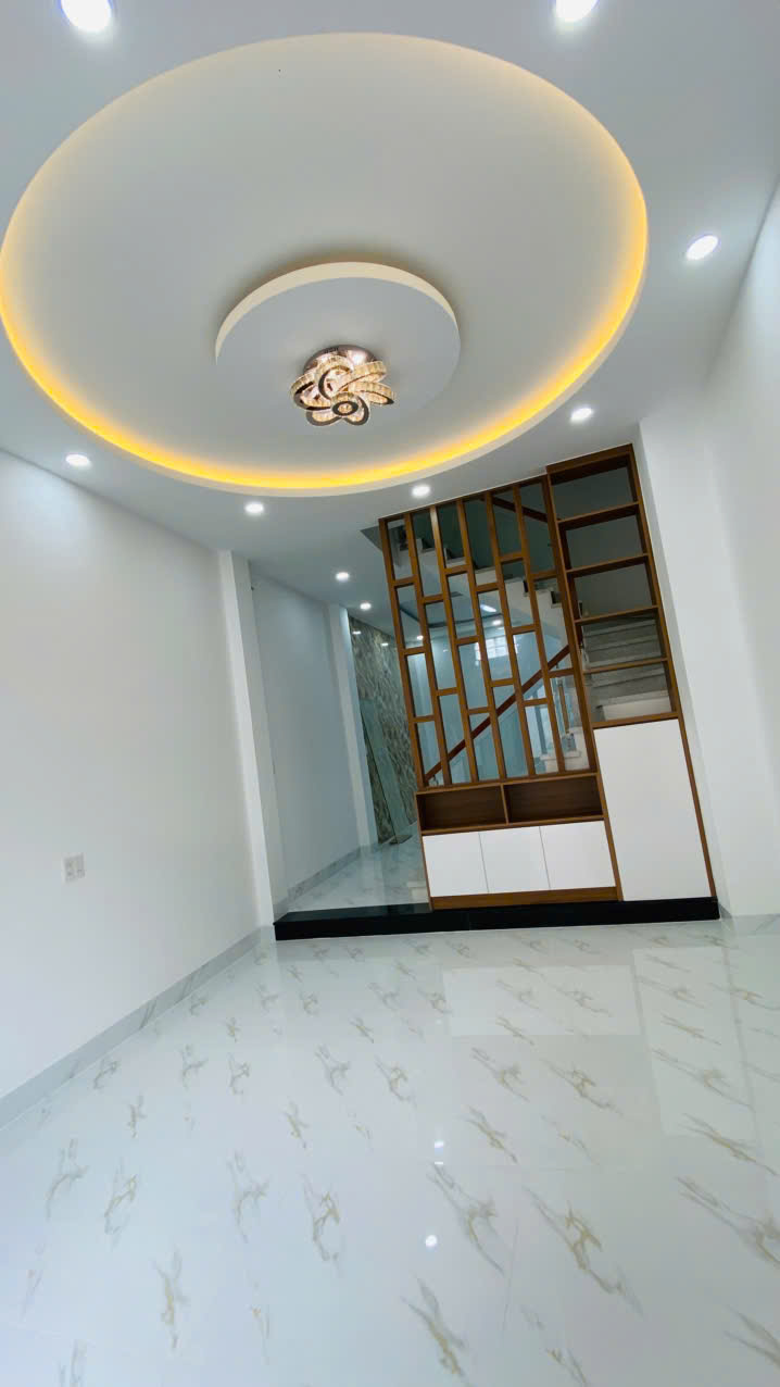 GIẢM SỐC 1 TỶ - CHÍNH CHỦ - NHÀ XÂY TÂM HUYẾT - 4 TẦNG HOÀN CÔNG ĐỦ - 5PN LỚN - LÊ QUANG ĐỊNH - - Ảnh 1