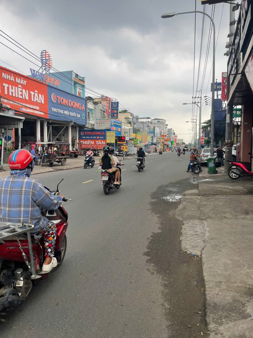 Bán nhà mặt tiền kinh doanh 26x104m giá 150 tỷ Nguyễn Ảnh Thủ - Ảnh 1