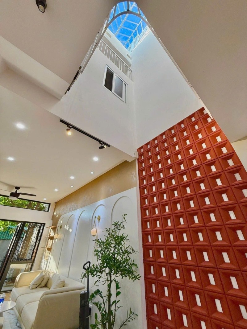 ♪ Nhà Kiệt Cù Chính Lan, sát Ô tô đậu, 58m2, 3 mê mới, hiện đại thoáng sáng, 3.x tỷ - Ảnh chính