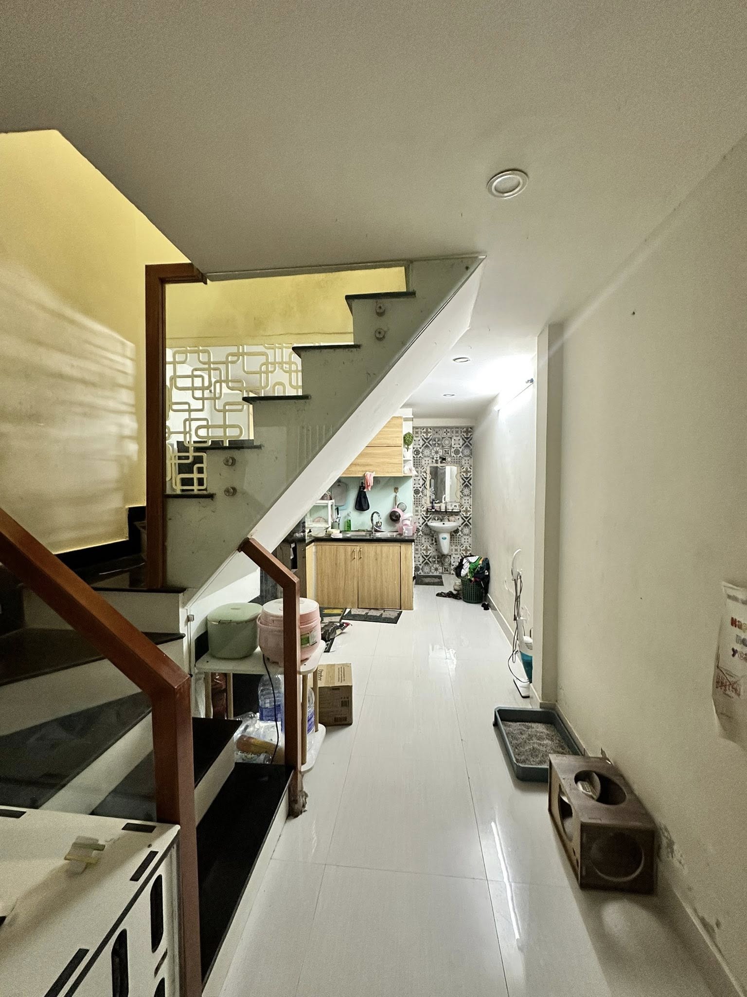 ♣ Nhà Kiệt Hoàng Hoa Thám gần Lê Duẩn, kiệt thông, nở hậu, 40m2, mê lửng, sạch sẽ, 2.35 tỷ - Ảnh 1