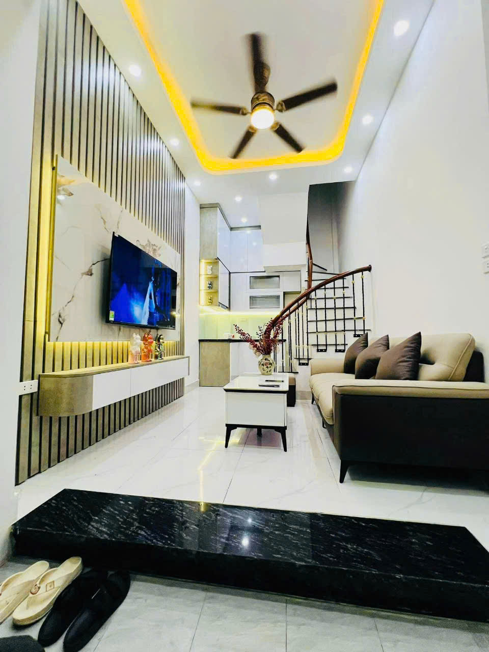 Duy nhất, ô tô  Xuân Đỉnh 5,65 tỷ nhà 37 mét 2 tầng - Ảnh chính